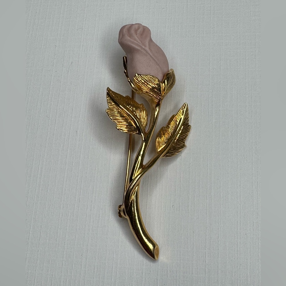 Avon Genuine Porcelain Rose Brooch